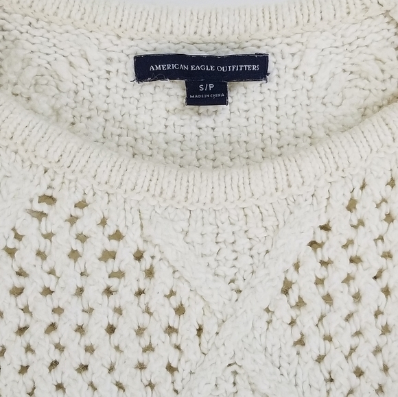 AMERICAN EAGLE Ivory Diamond Knit Sweater Size S - Picture 5 of 5